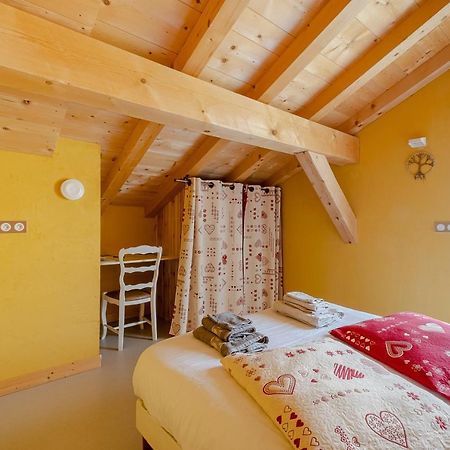 Chalet Aux 3 Biches Mieussy Buitenkant foto