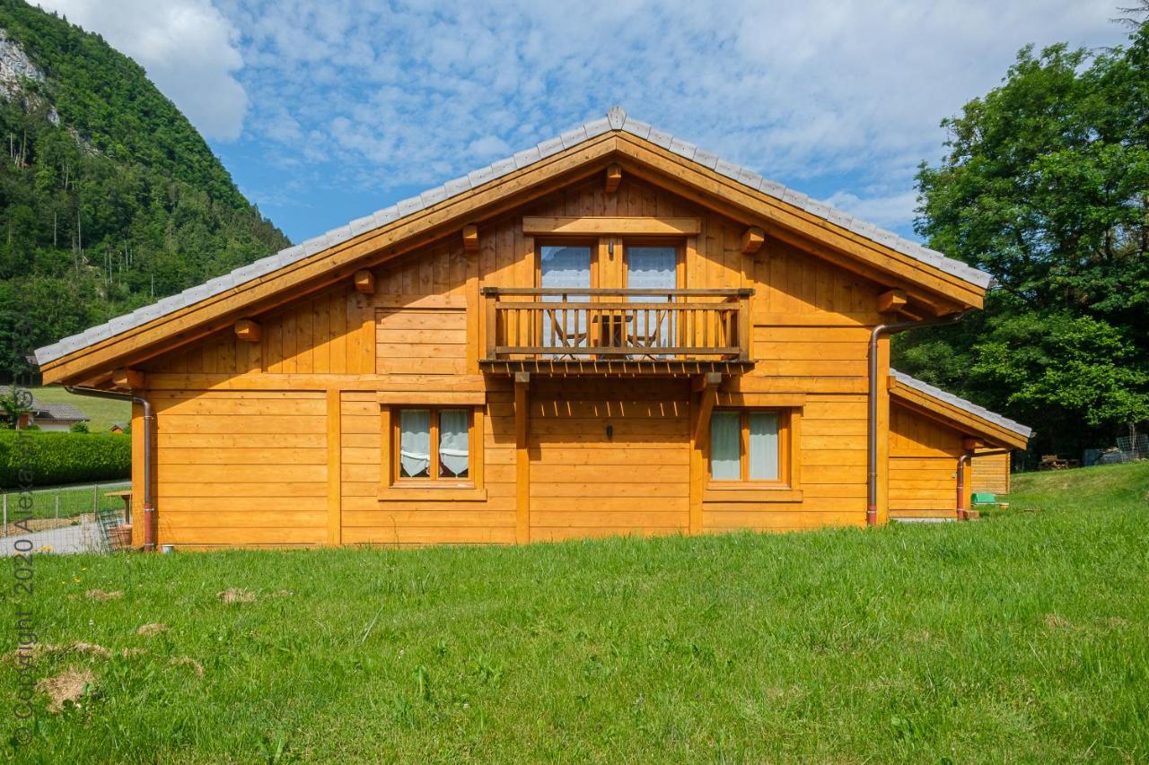 Chalet Aux 3 Biches Mieussy Buitenkant foto