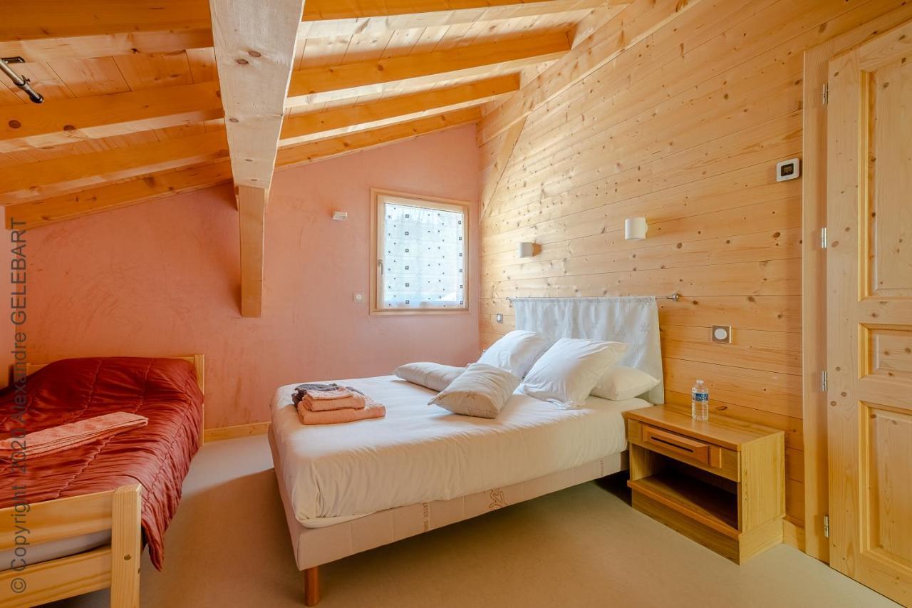 Chalet Aux 3 Biches Mieussy Buitenkant foto