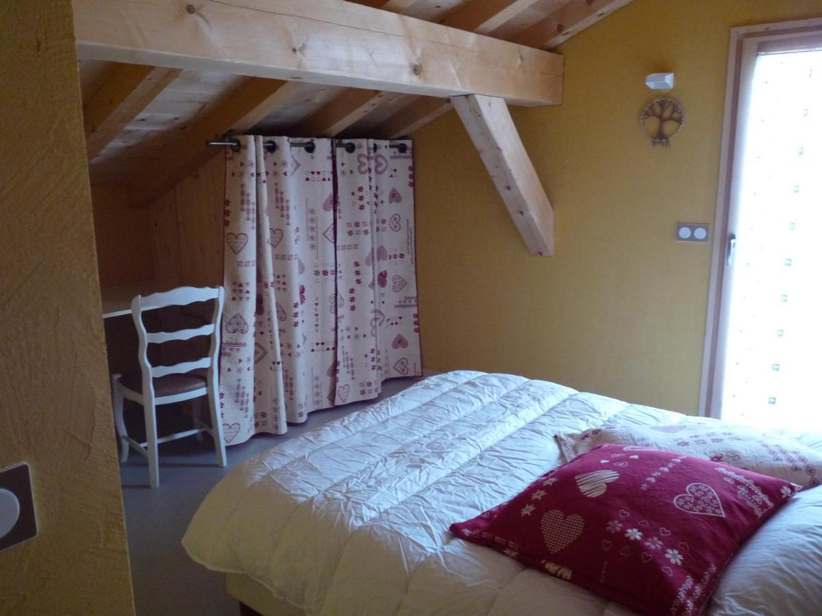 Chalet Aux 3 Biches Mieussy Buitenkant foto