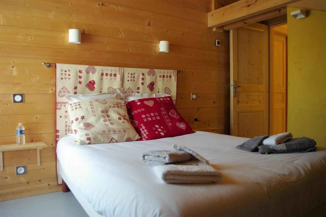 Chalet Aux 3 Biches Mieussy Buitenkant foto