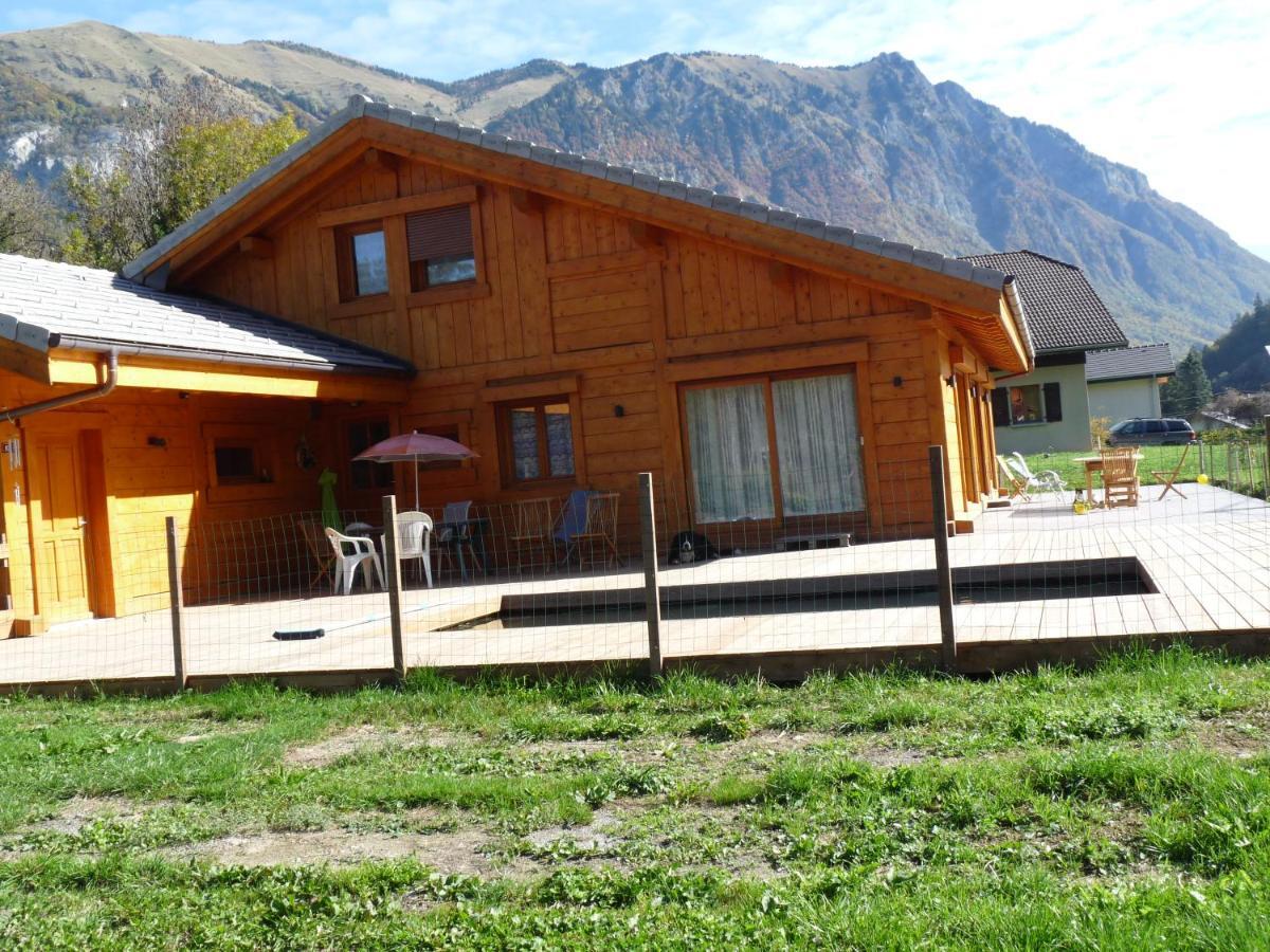 Chalet Aux 3 Biches Mieussy Buitenkant foto