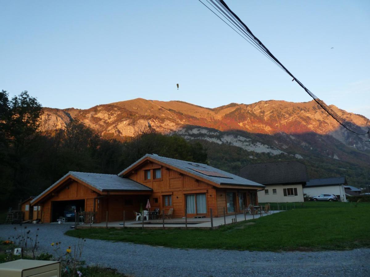 Chalet Aux 3 Biches Mieussy Buitenkant foto