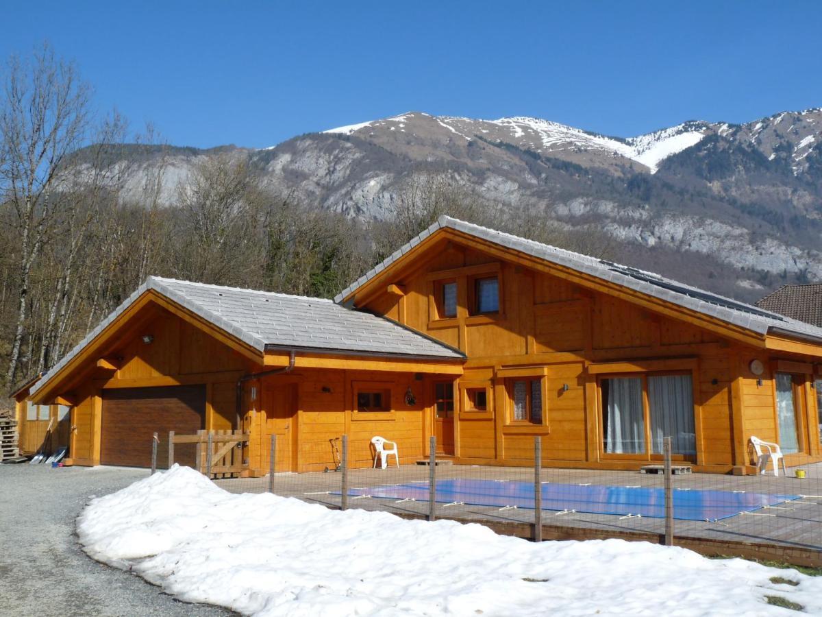 Chalet Aux 3 Biches Mieussy Buitenkant foto